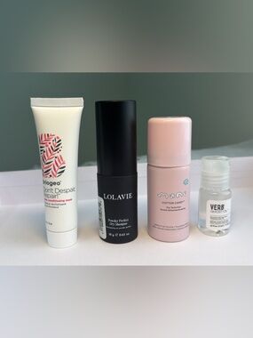 New,unused travel size Hair
Care Set. Assorted hair products